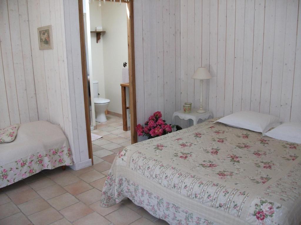 Chambres D'Hotes La Gloriette Ryes Ruang foto