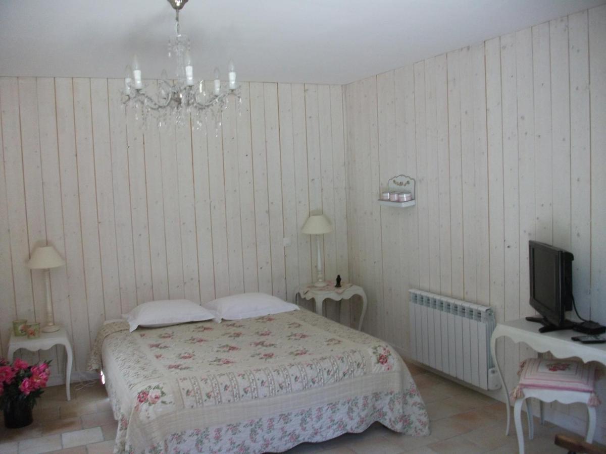 Chambres D'Hotes La Gloriette Ryes Ruang foto